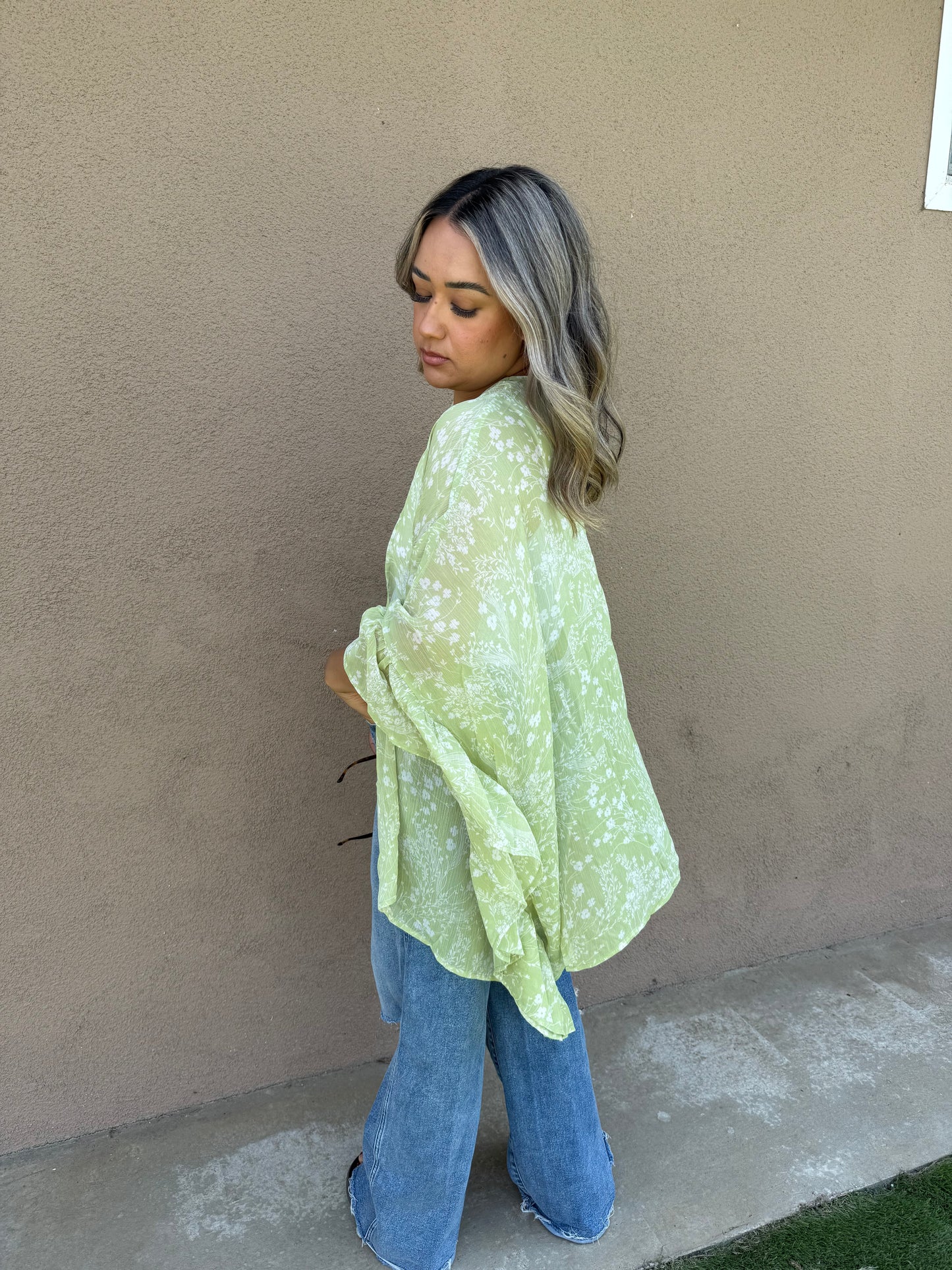 Poppy Floral Ruffled Kimono