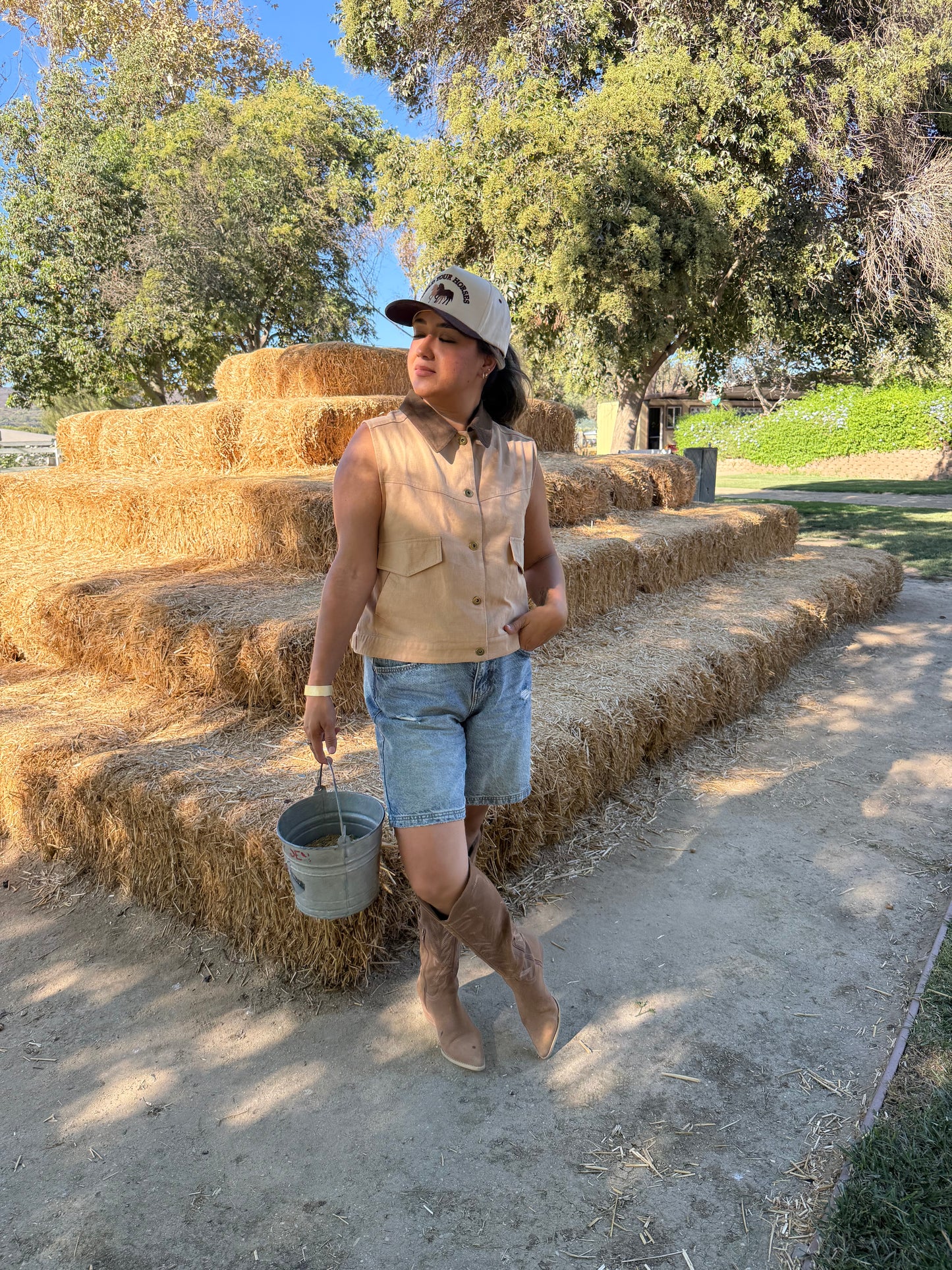 She’s Working Utility Vest