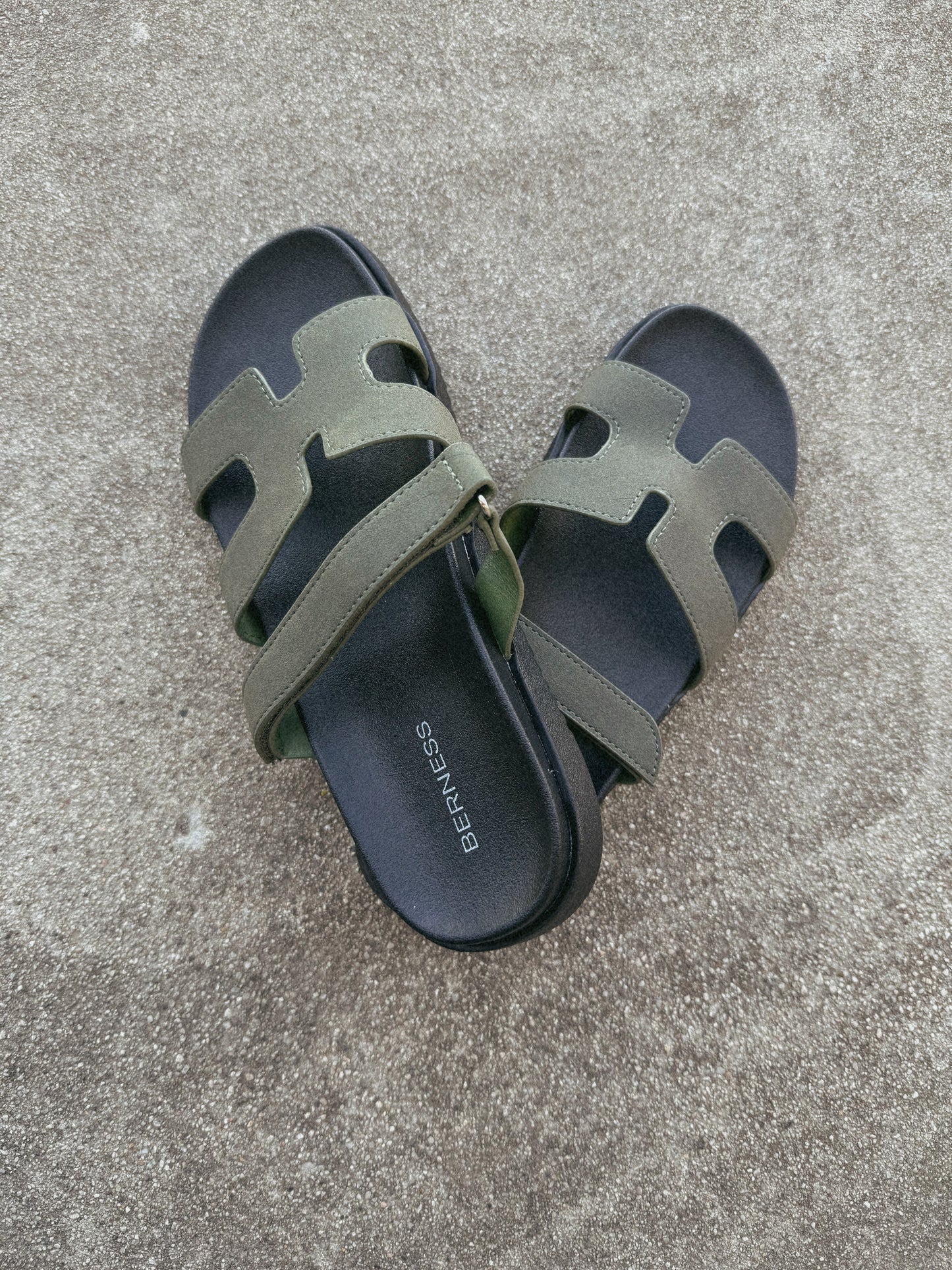Emily Sandal- Olive
