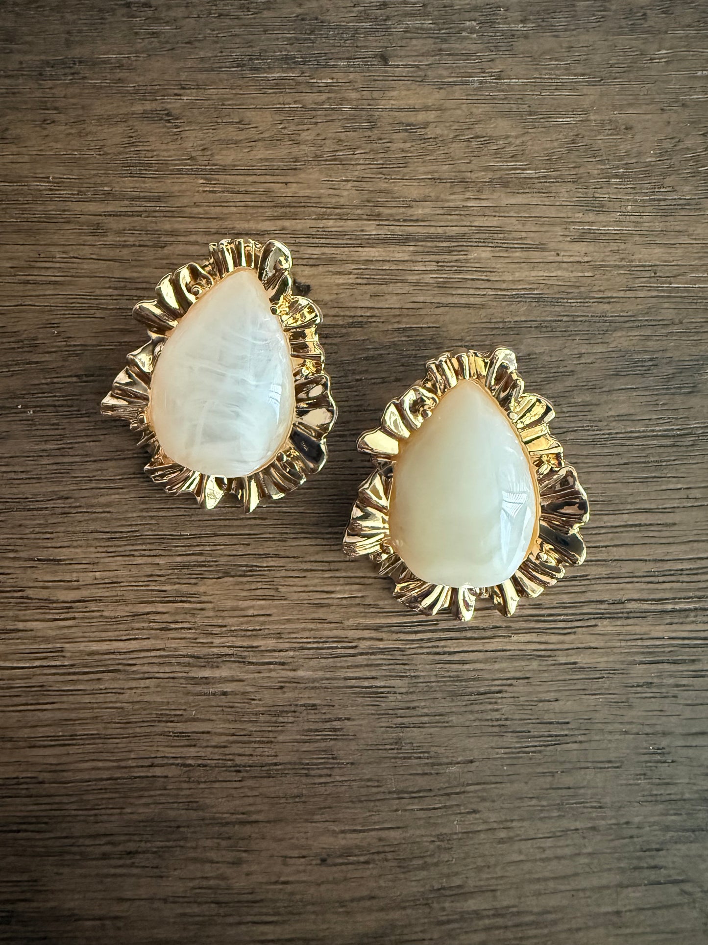Gold Marble Star Stud