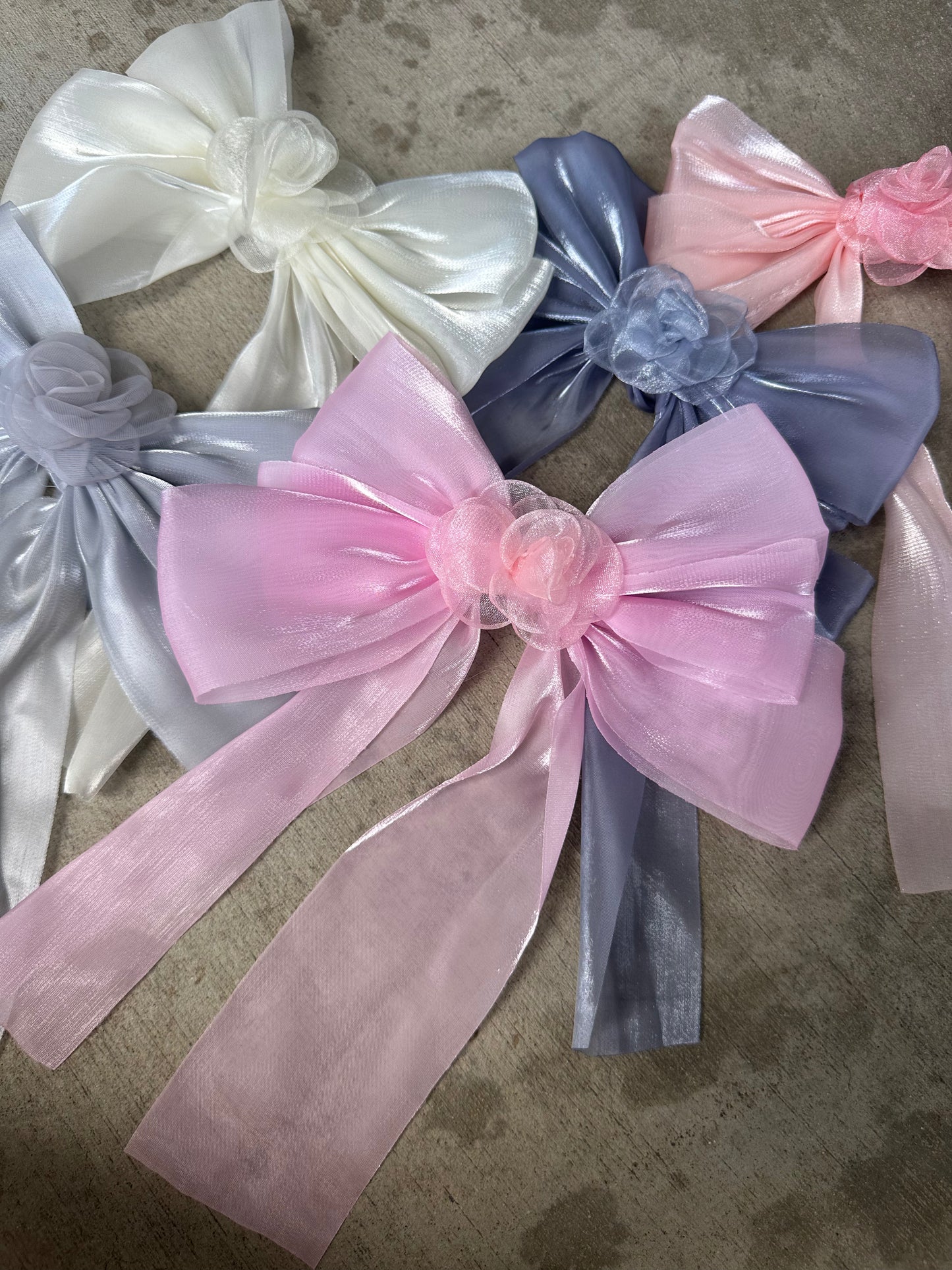 Pretty Girl Flower Bow