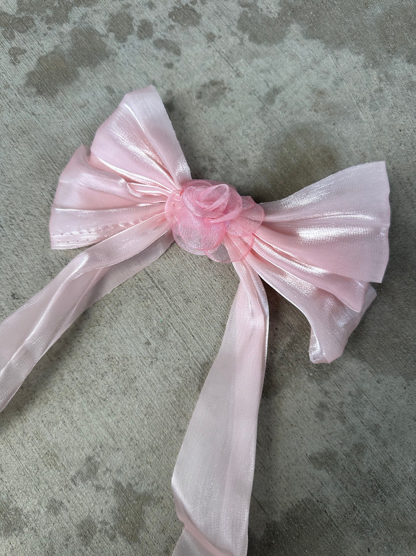 Pretty Girl Flower Bow