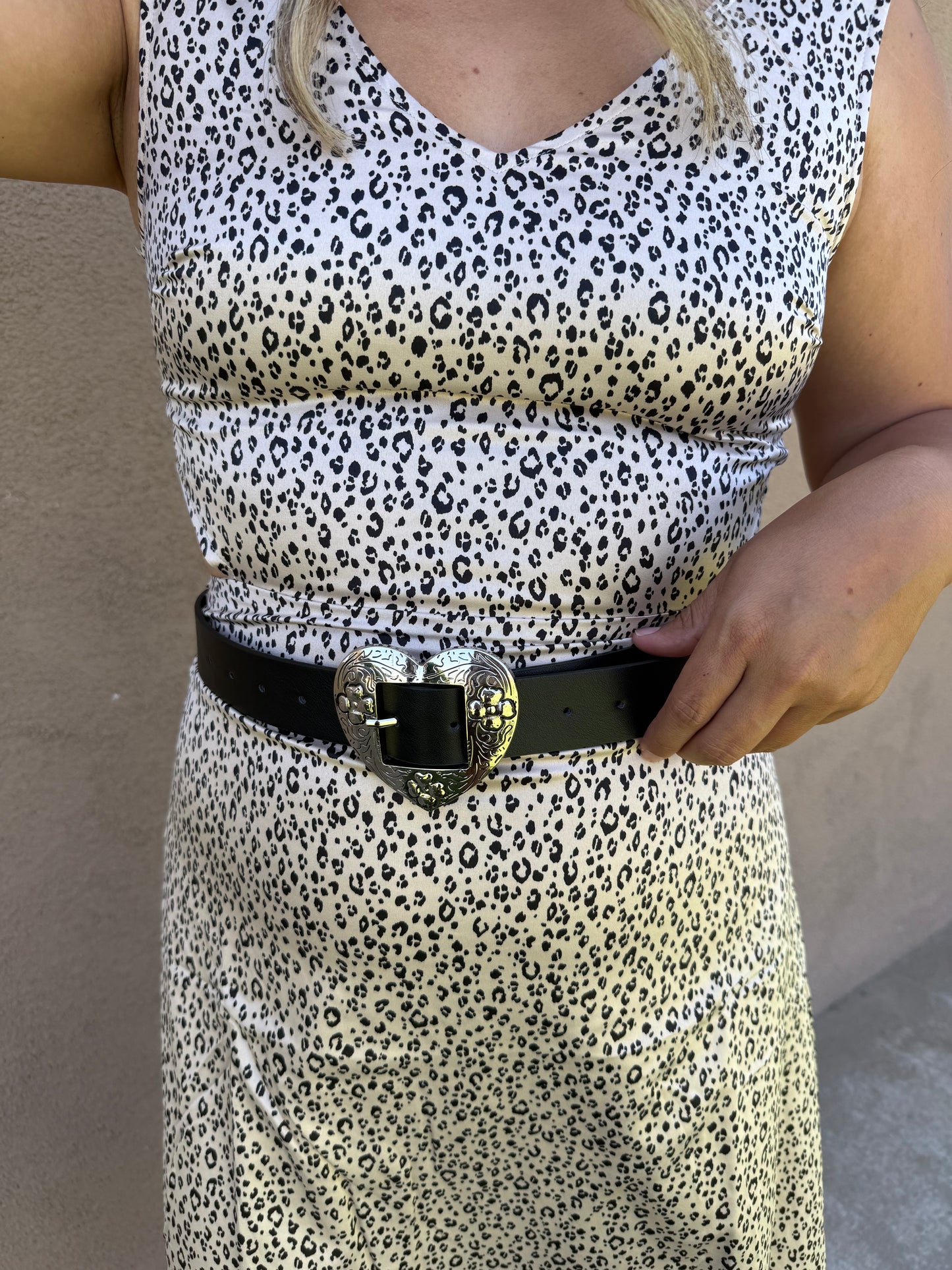 Cora Heart Belt- Silver/Black