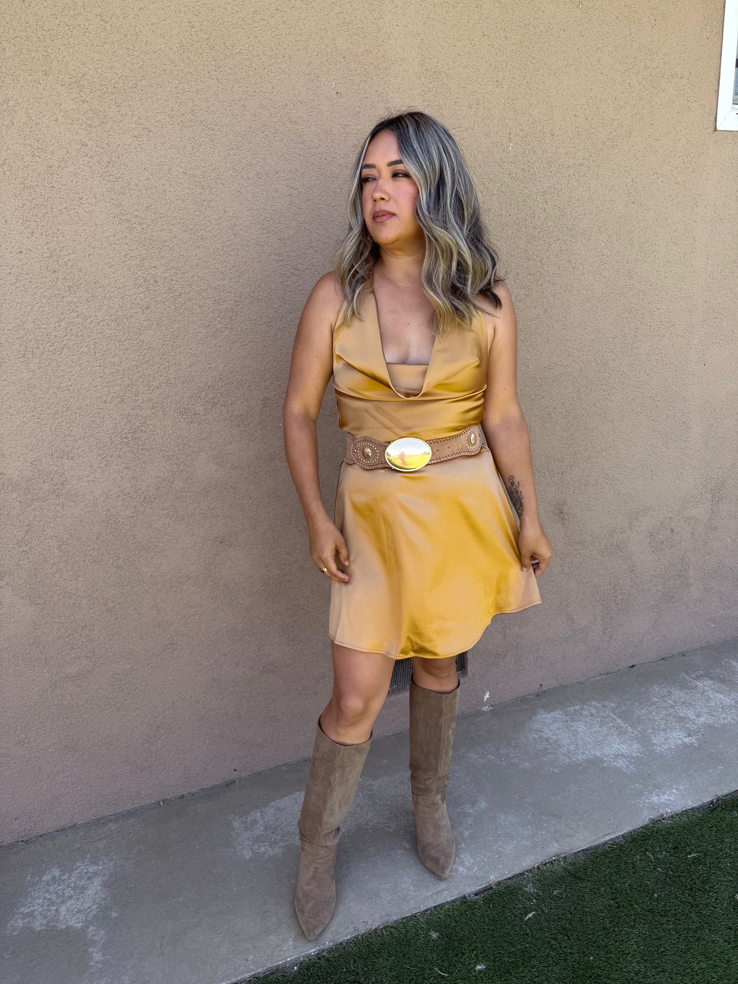 Felicity Stretchy Belt- Tan/Gold