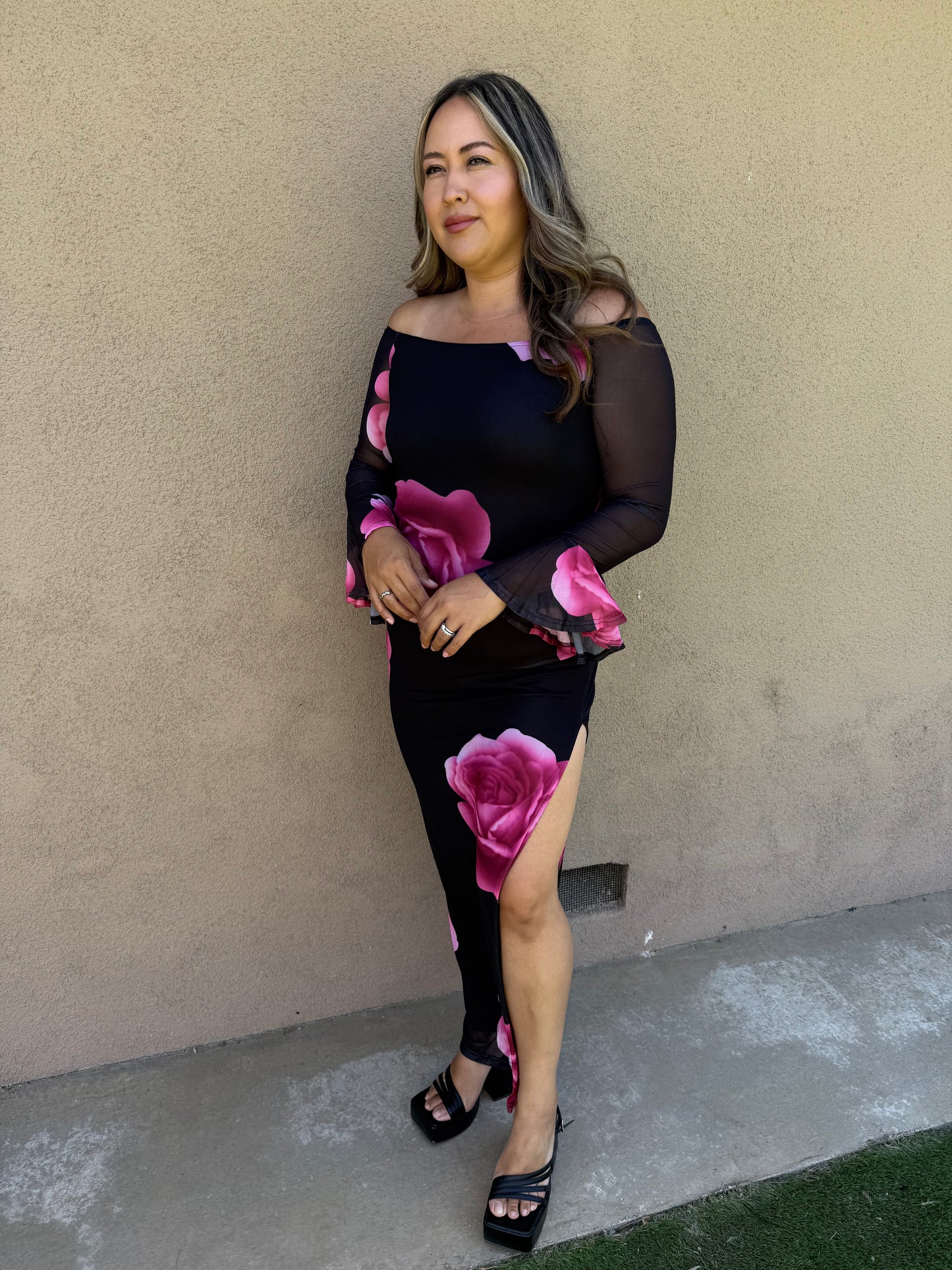 Renata Floral Midi Dress- Black