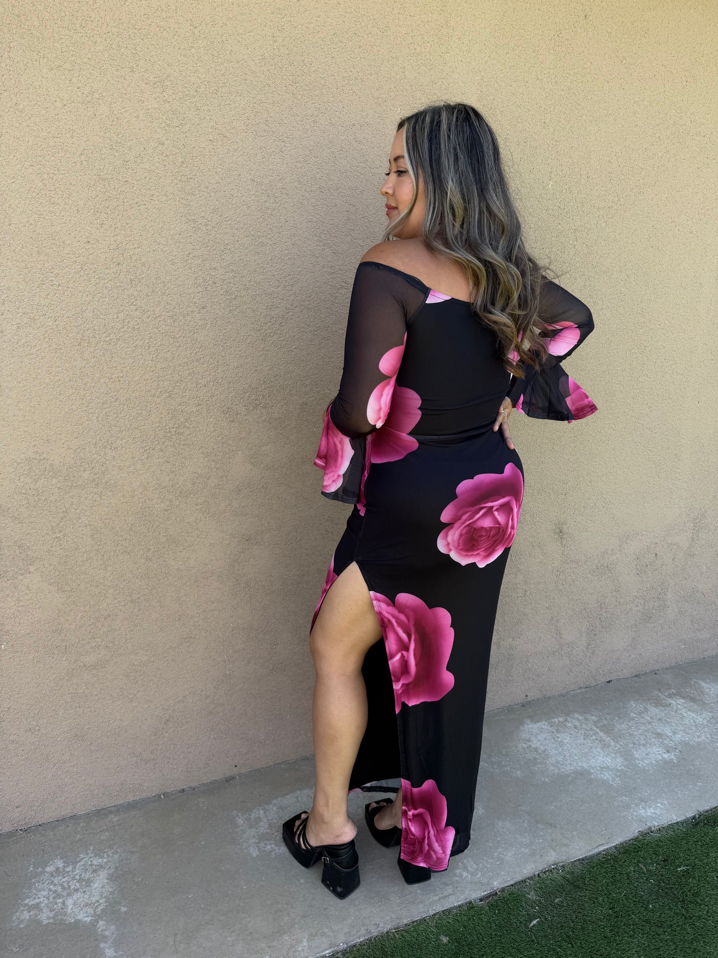 Renata Floral Midi Dress- Black