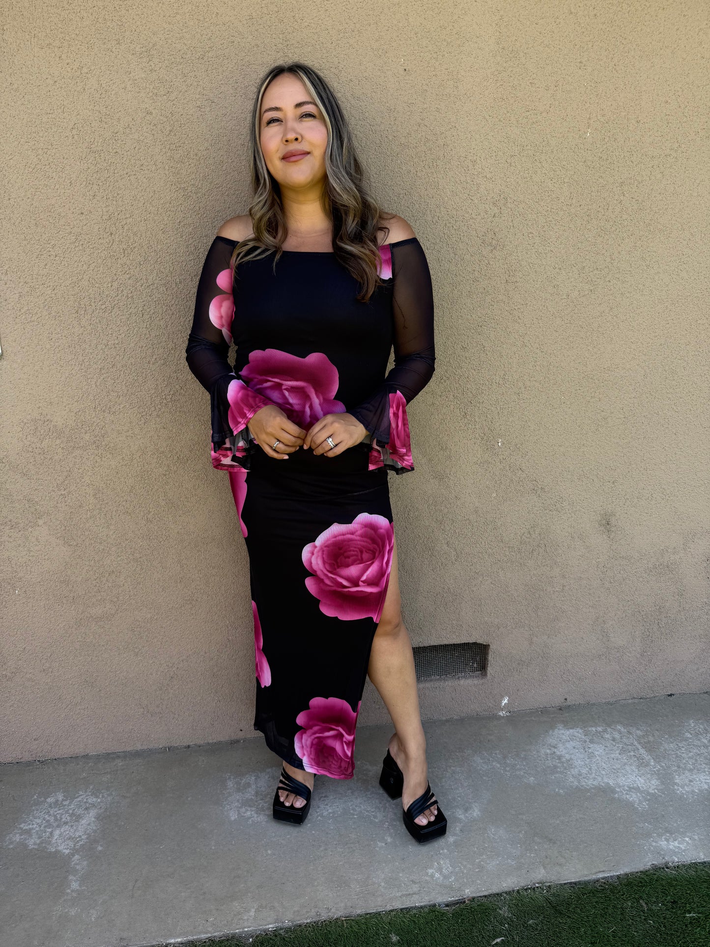 Renata Floral Midi Dress- Black