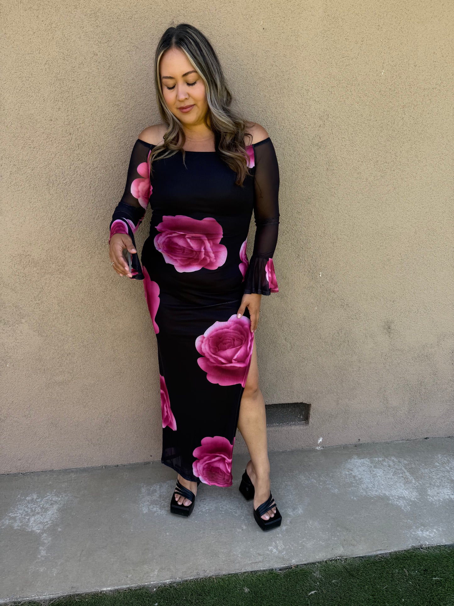 Renata Floral Midi Dress- Black