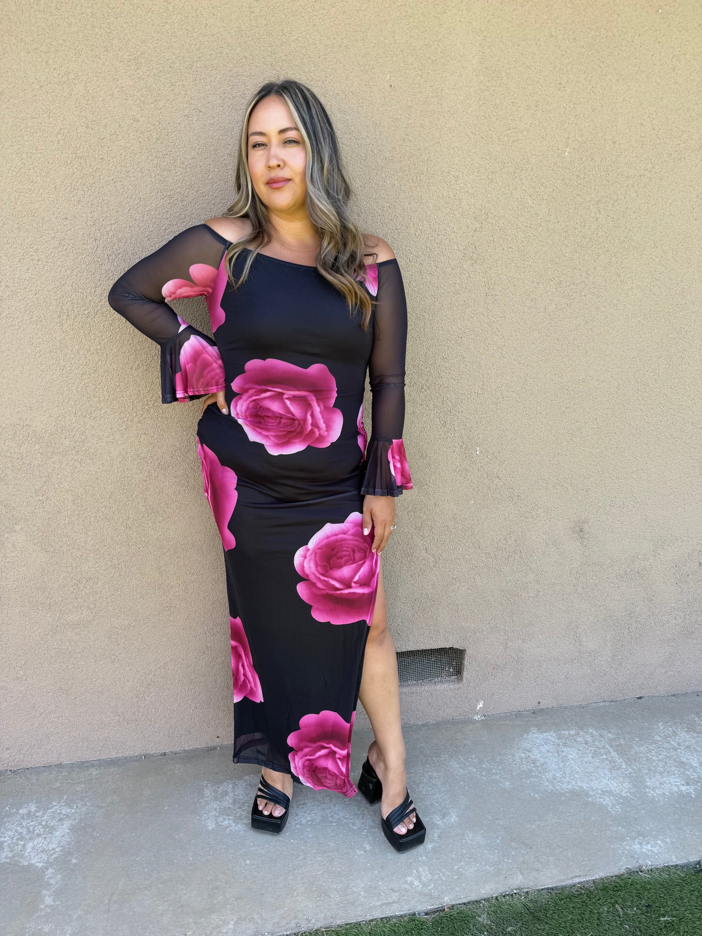 Renata Floral Midi Dress- Black
