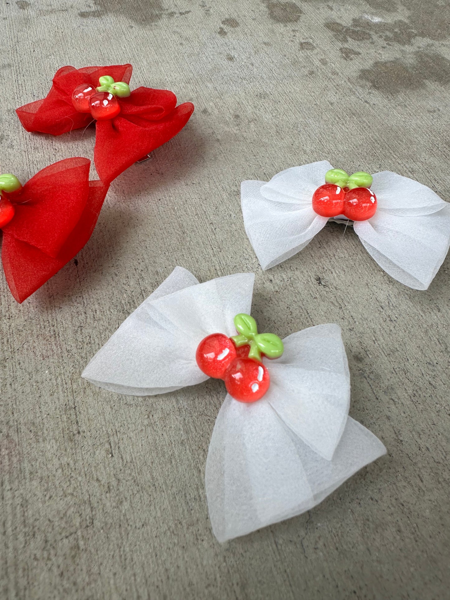 Cutie Mini Cherry Bows