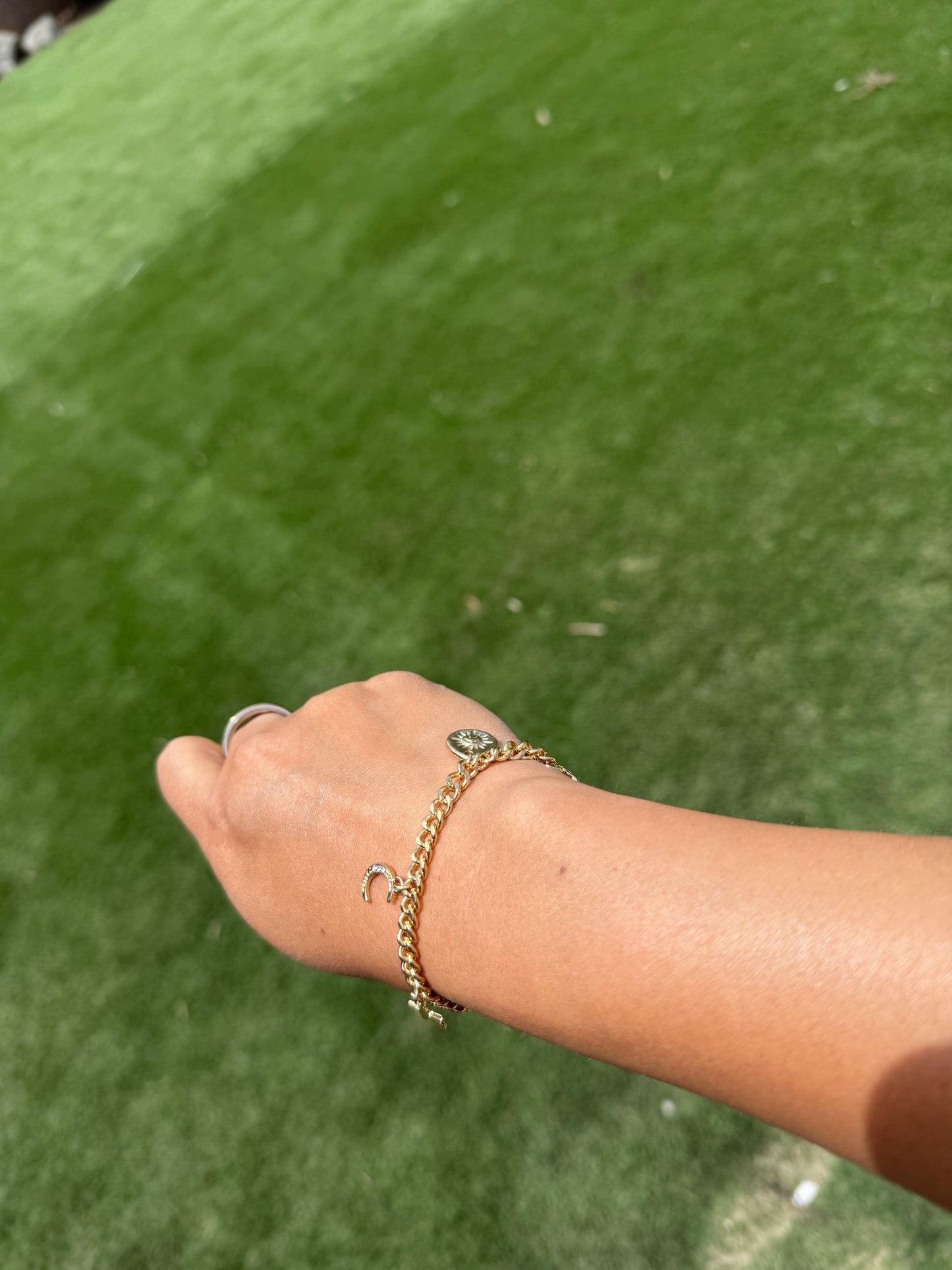 Estrellitas Charm Bracelet- Gold