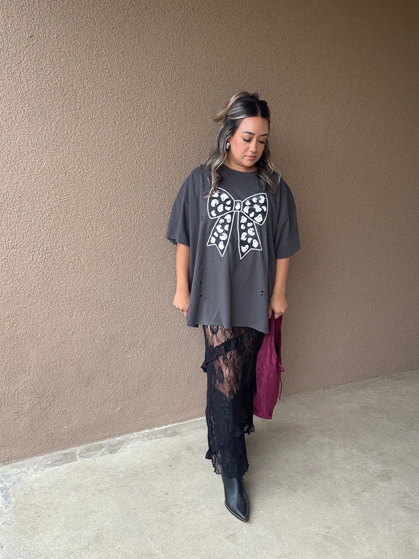 Spooky Bow Distressed Tee