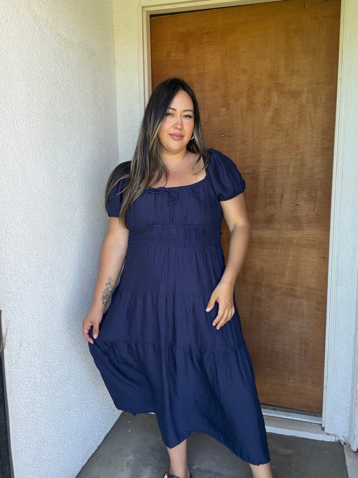 Malia Bubble Sleeve Midi Dress- Navy
