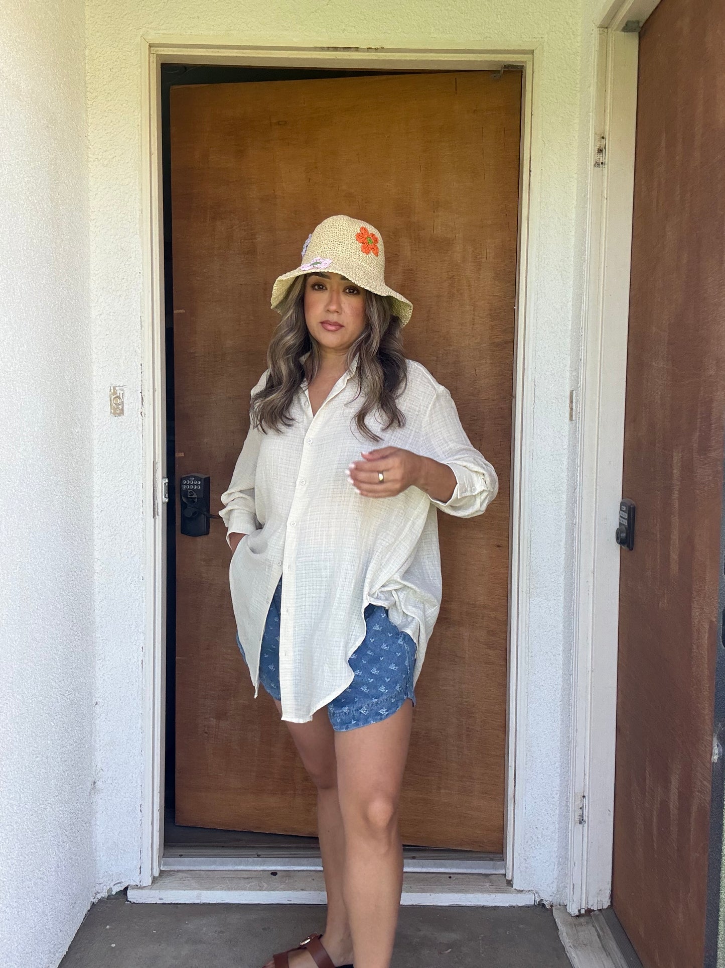 Essencial Oversized Button Up Top- Oatmeal