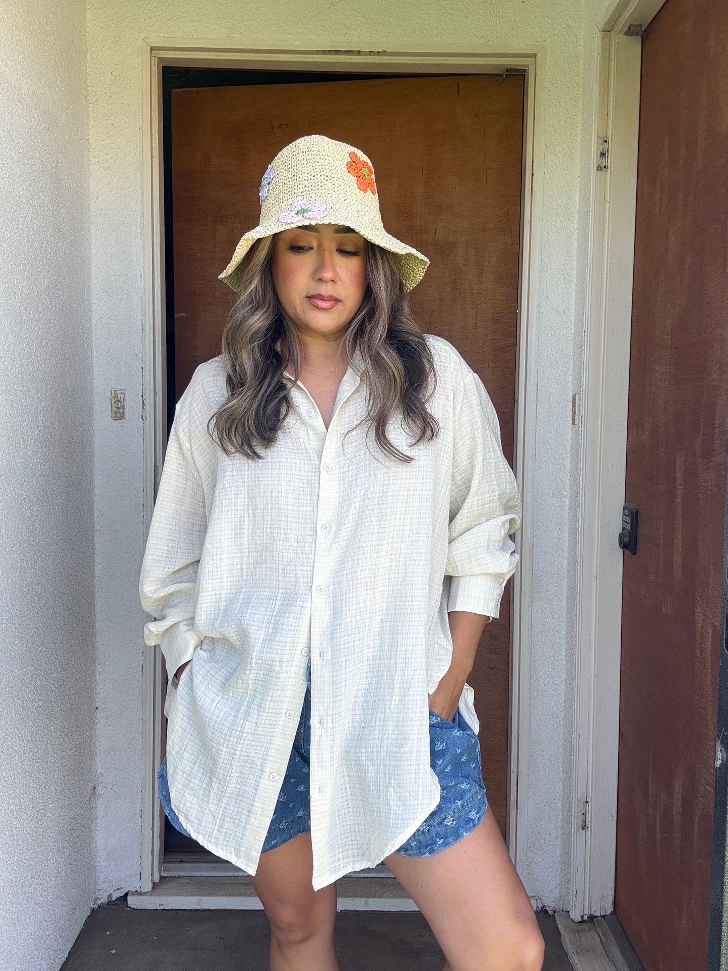 Essencial Oversized Button Up Top- Oatmeal