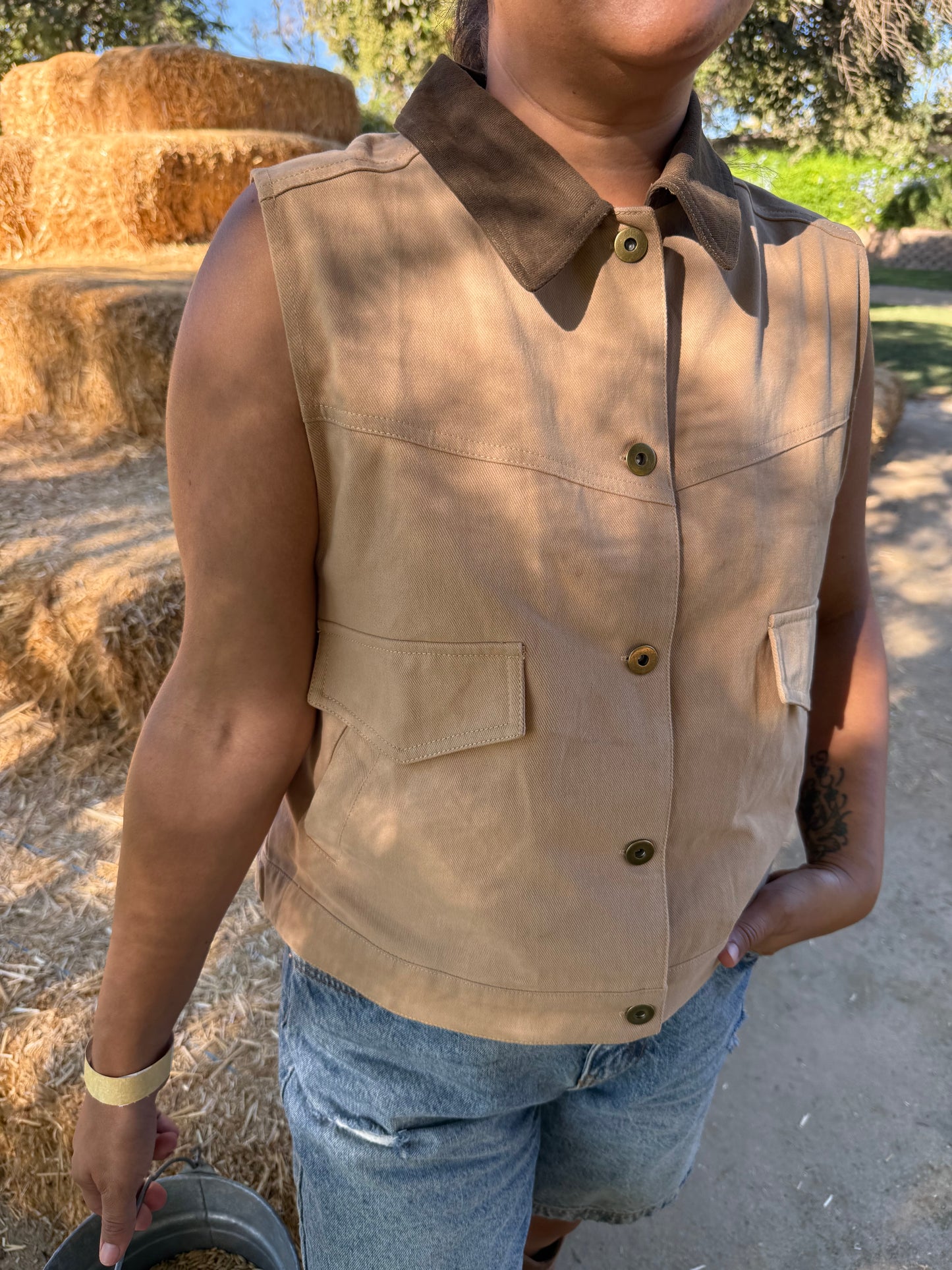 She’s Working Utility Vest
