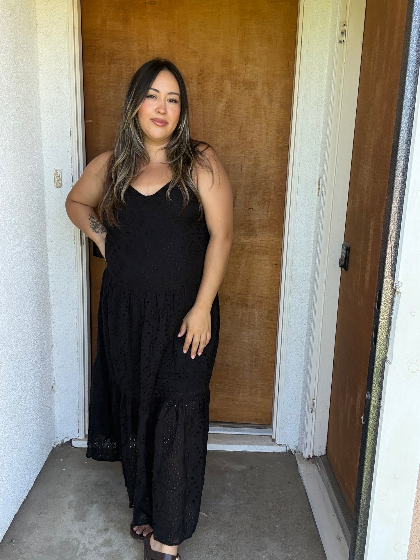 Angelie Eyelet Maxi Dress- Black