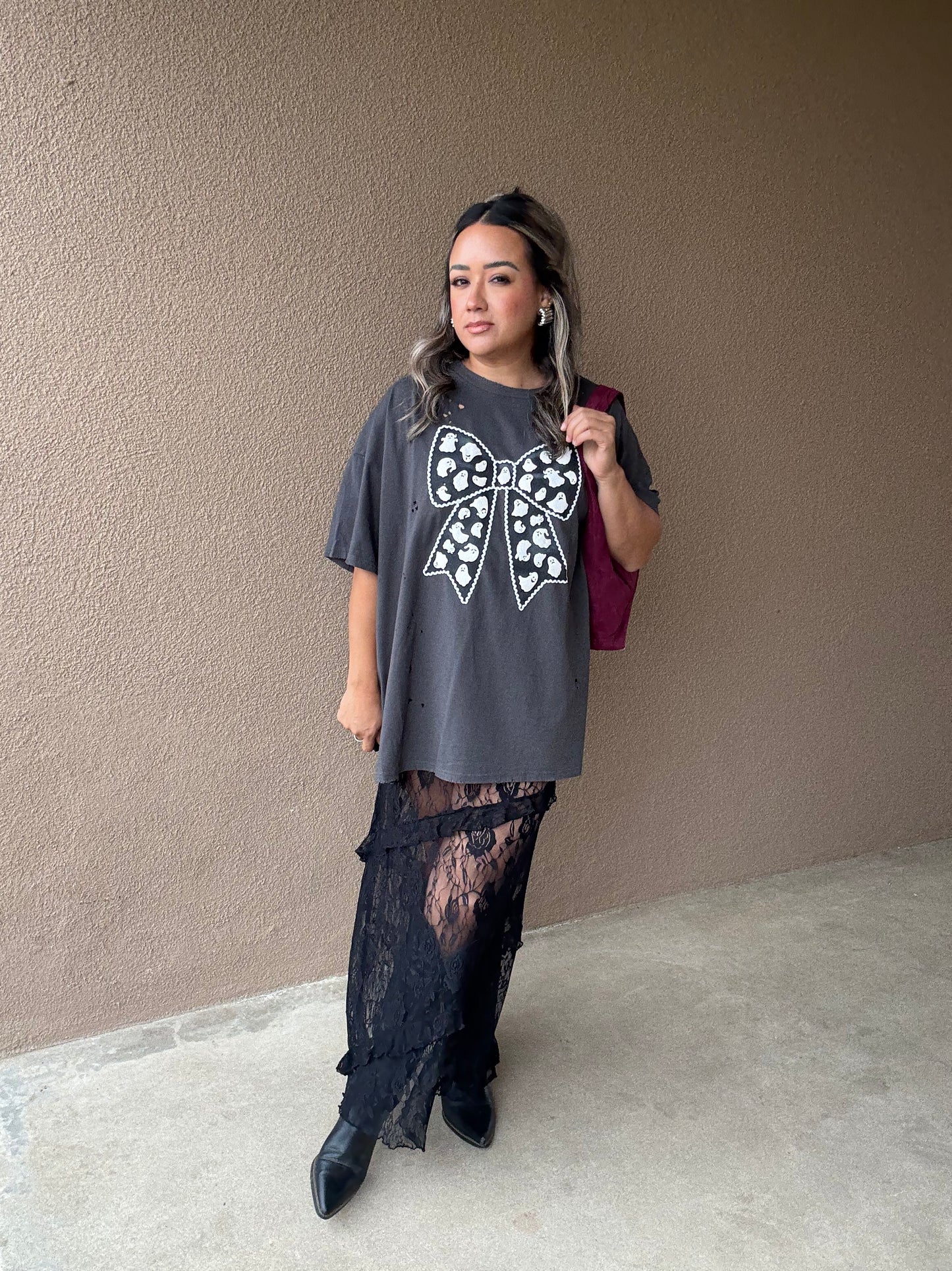 Spooky Bow Distressed Tee