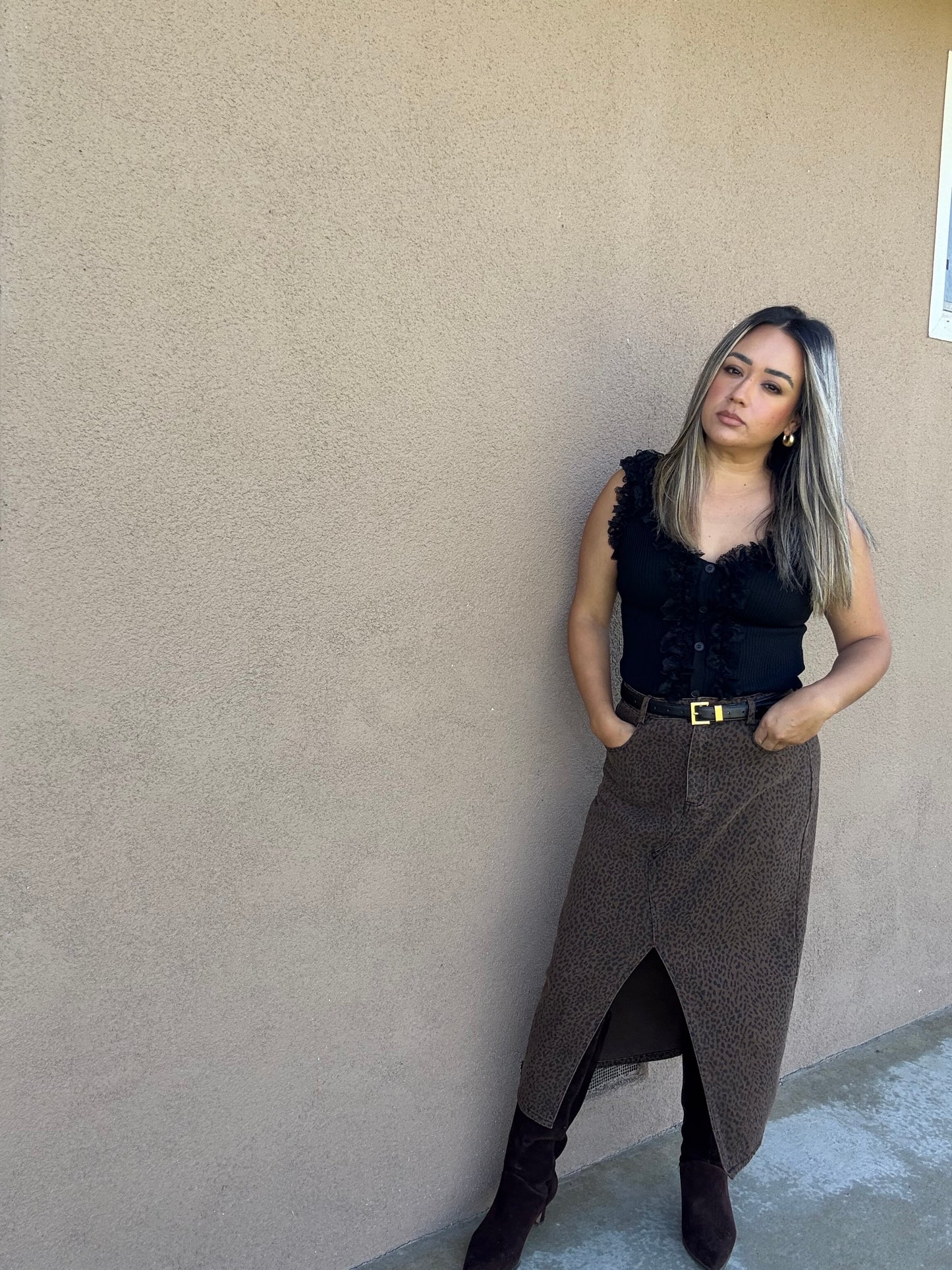 Simone Ruffle Black Top