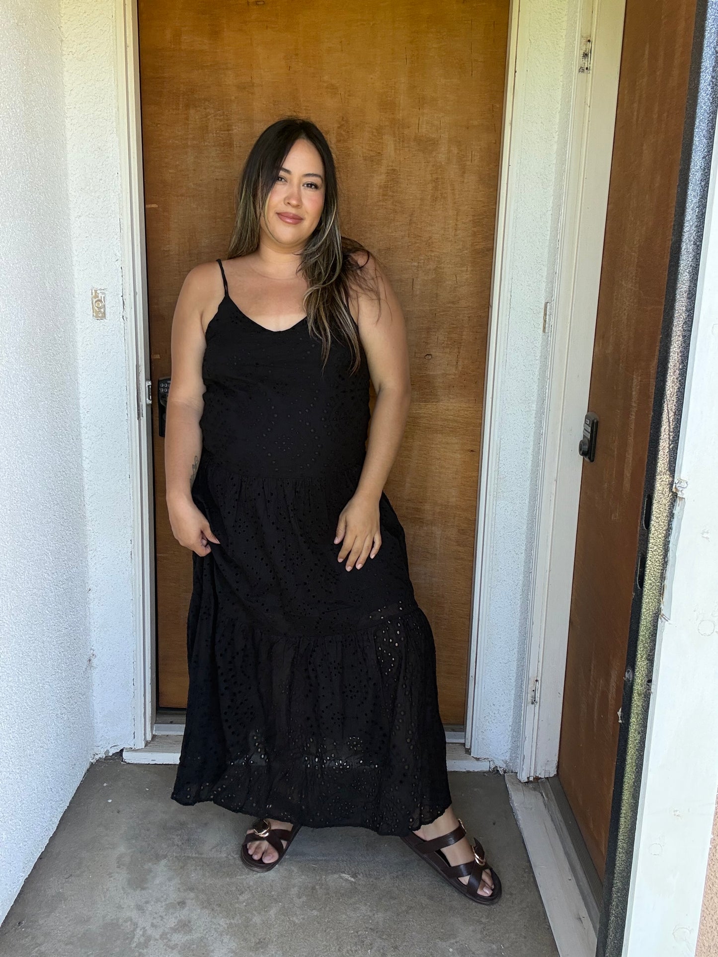 Angelie Eyelet Maxi Dress- Black