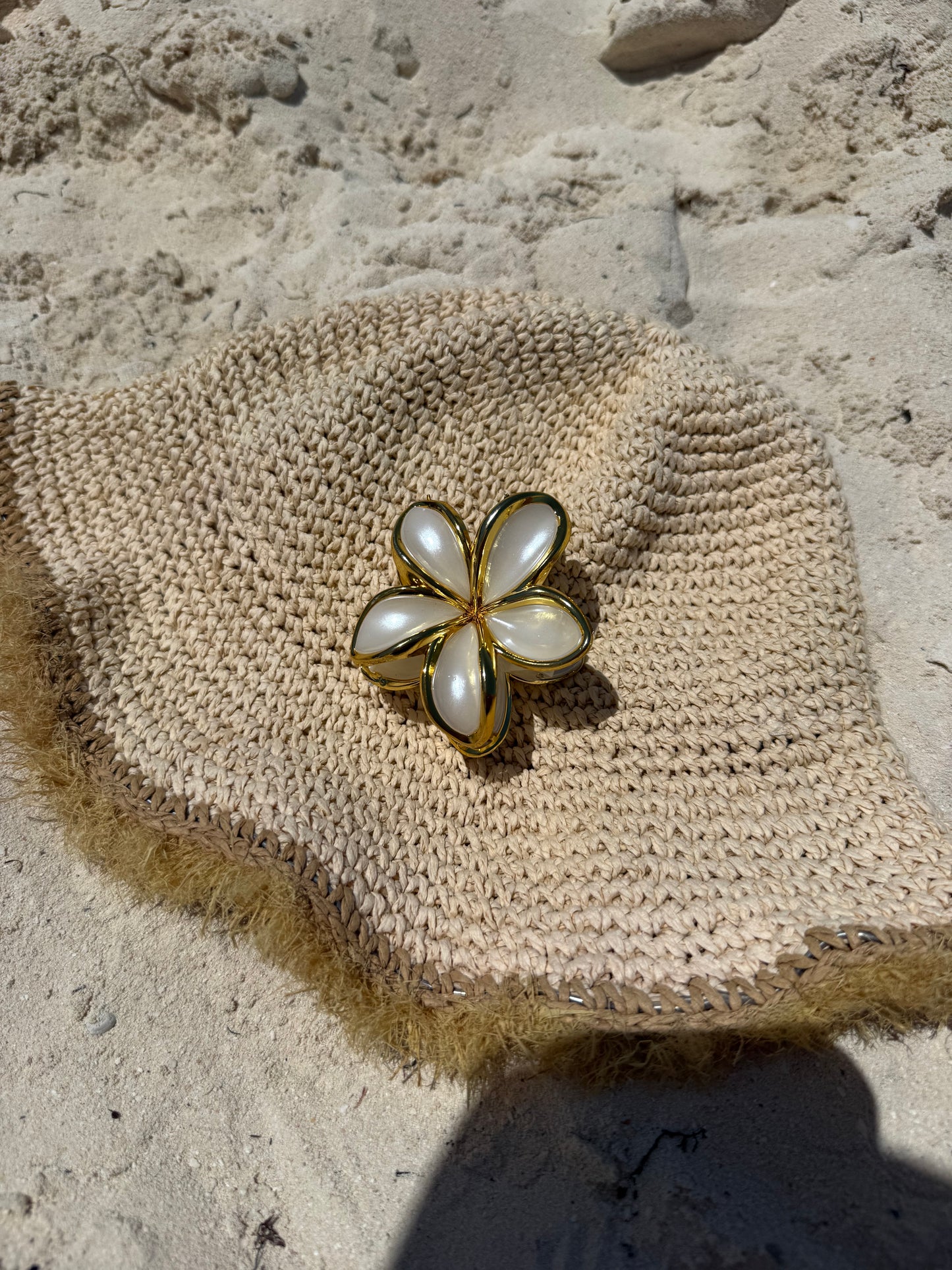 Vamos A La Playa Floral Hair Clips