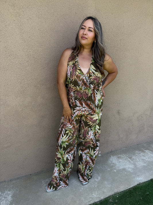 Olivia Ribbed Halter Jumpsuit