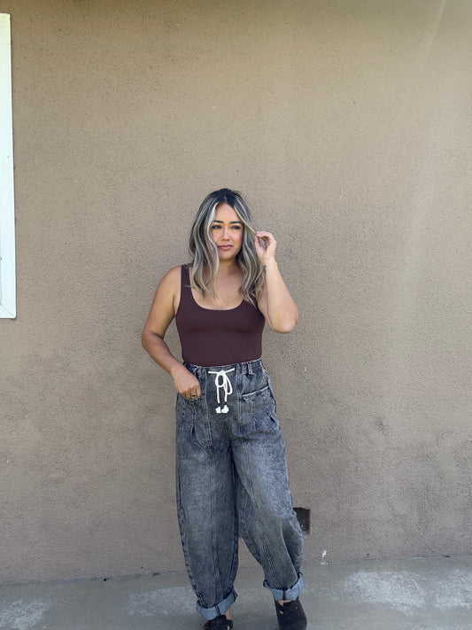 Dakota Barrel Drawstring Jeans