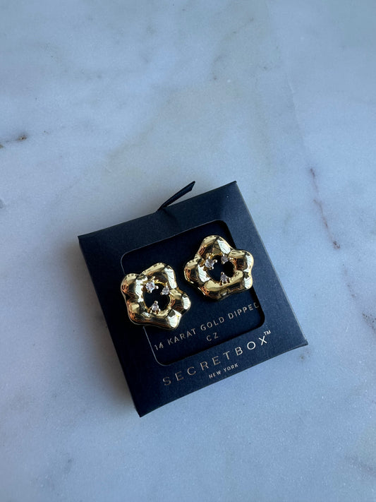 Flor Gold Stud