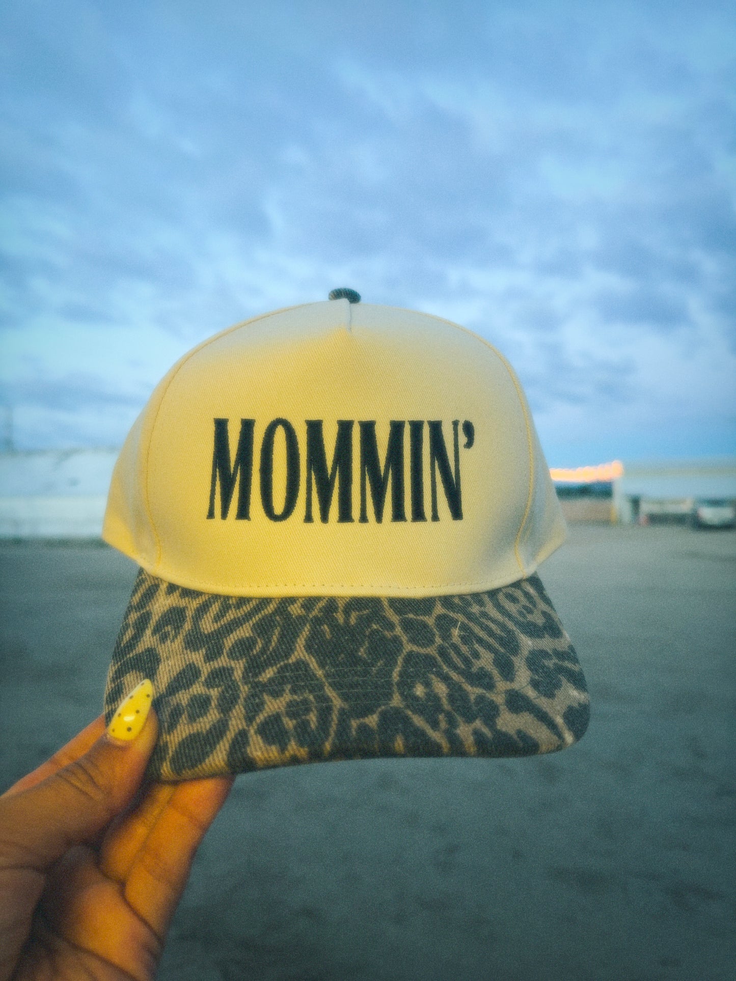 Mommin' Snapback