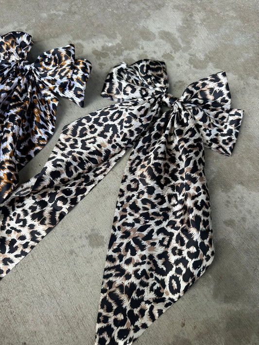 Leopard Bow