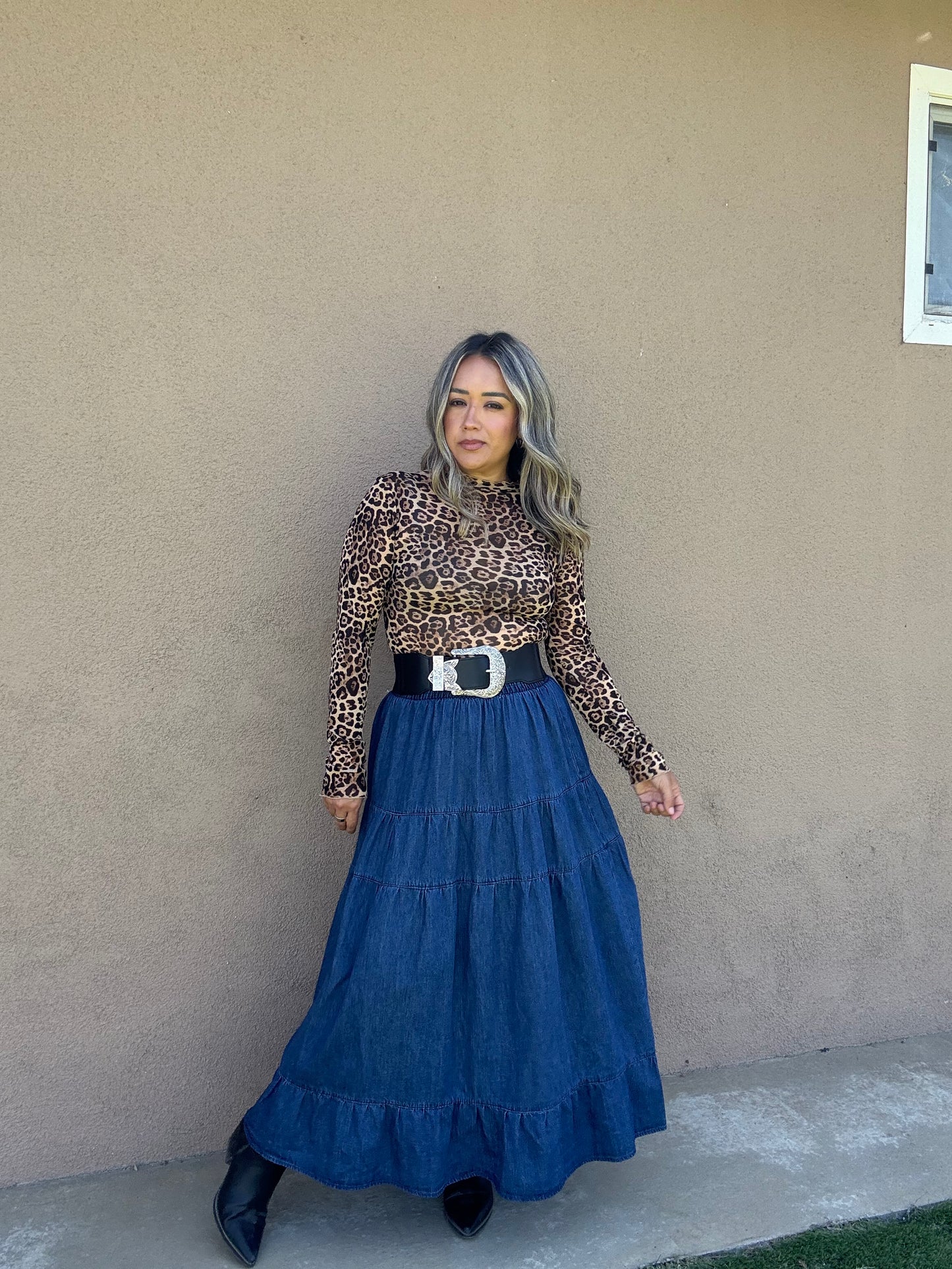 Lunita Stretchy Oversized Buckle Belt