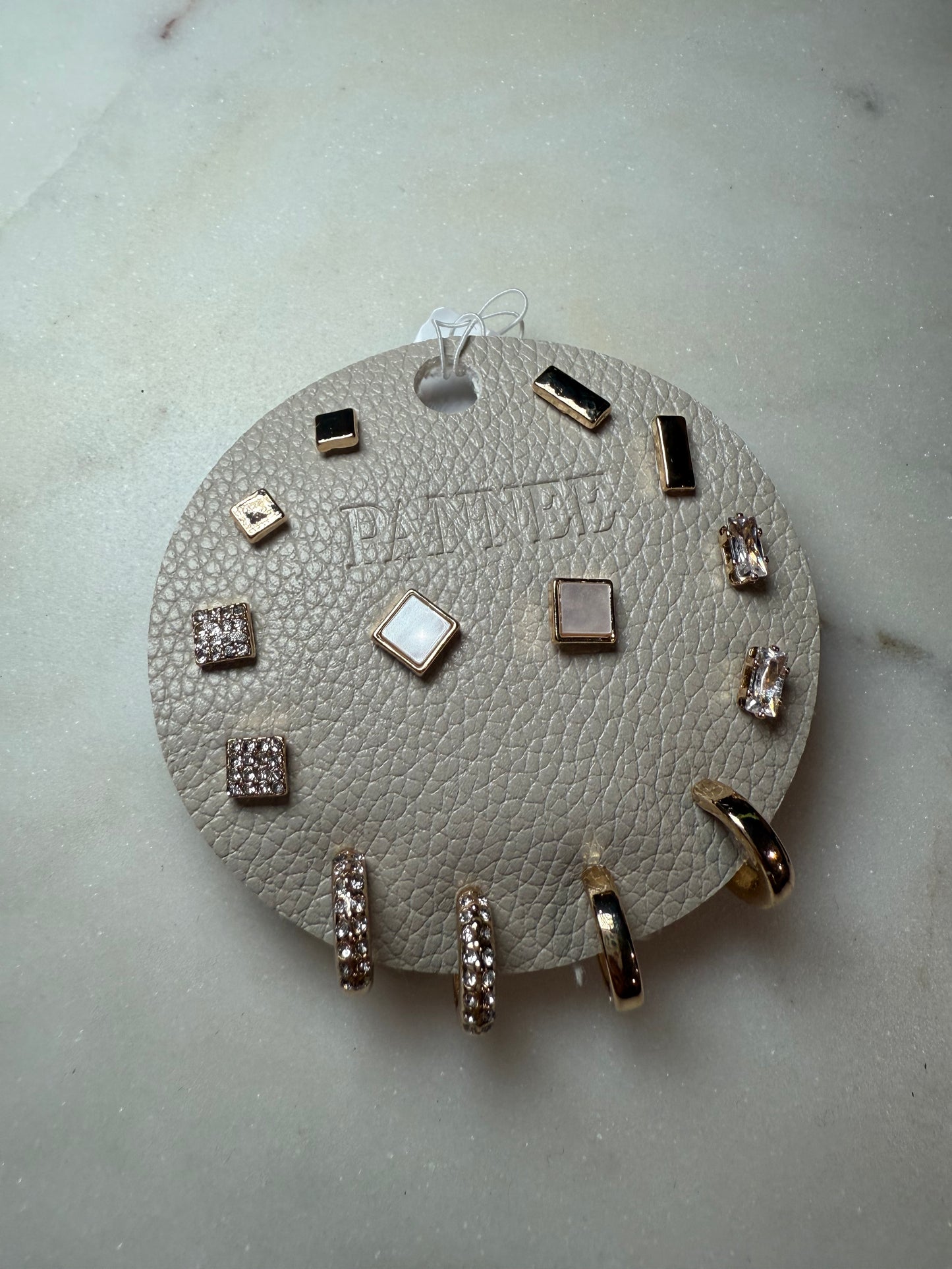 Marianna Stud Packs