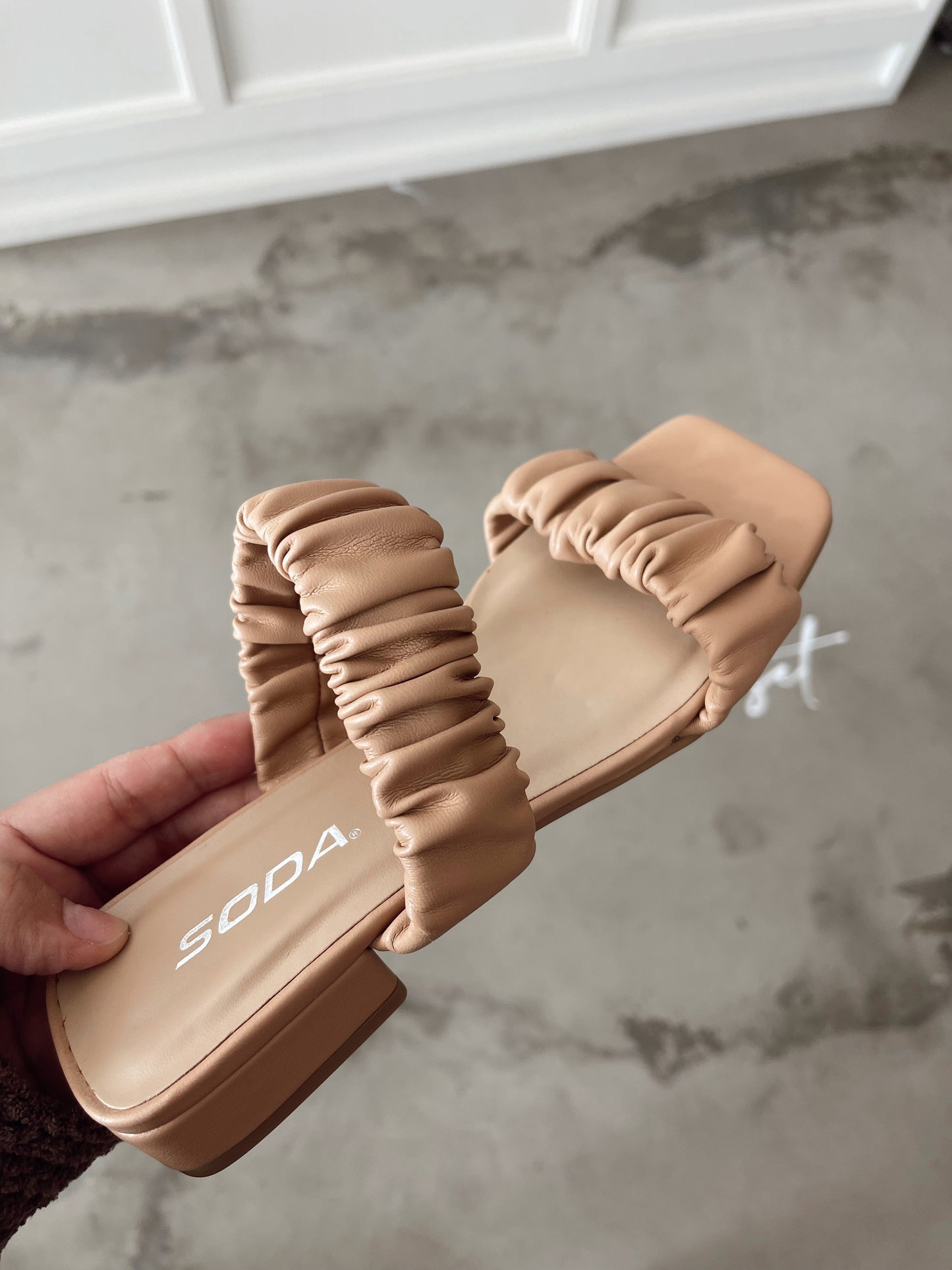 Misguided Strappy Sandal - Nude